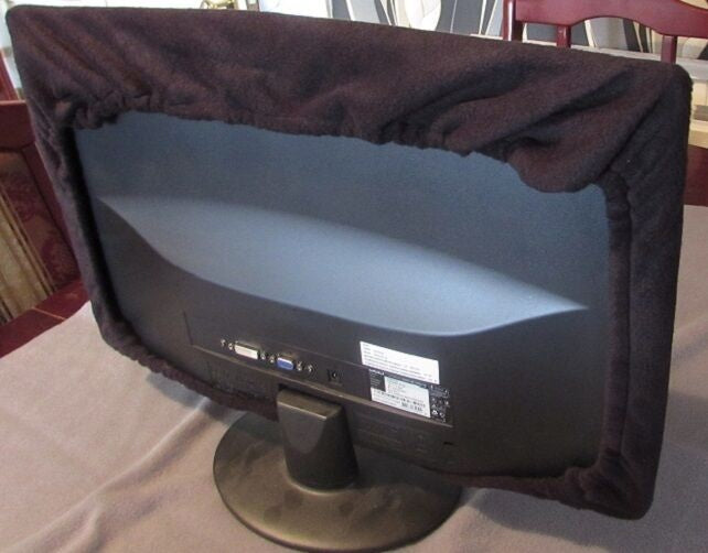 Motor home - screen dust cover 18 to 24 inch
